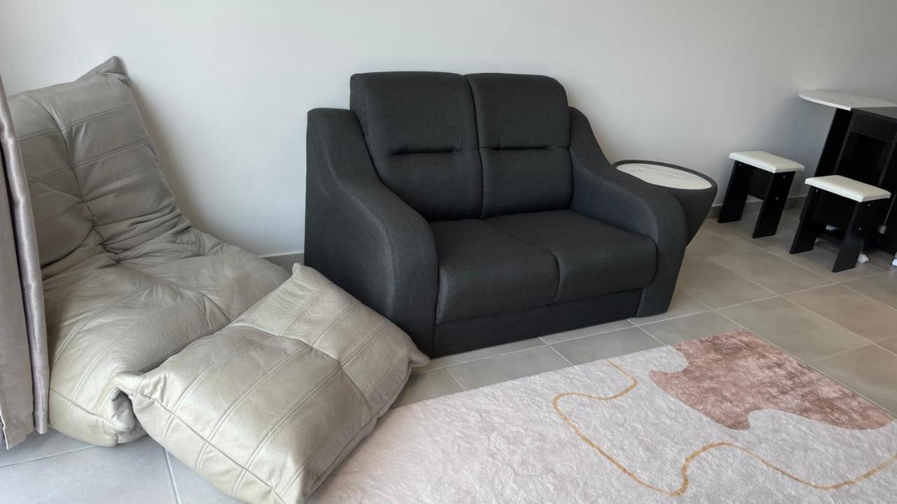 Sandakan Homestay 3Bedroom 2Bath Joyful Cottage 喜悦小屋 For 5 Guests المظهر الخارجي الصورة
